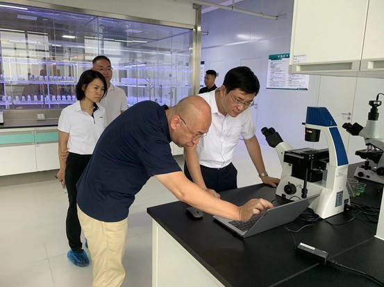 珠海市农业农村局到访珠海光藻生命科学有限公司指导工作